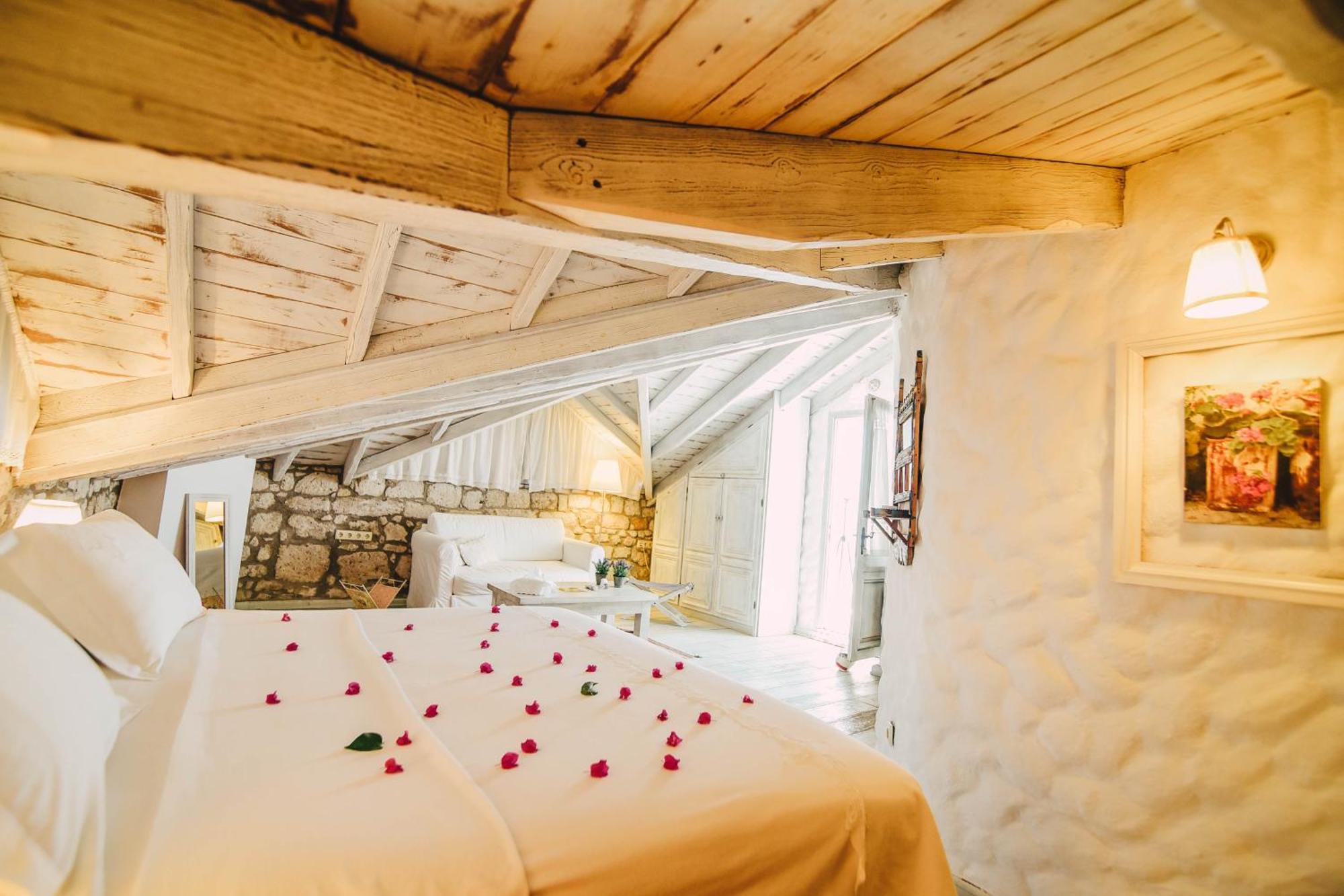 Yukari Sokak Vip Butik Otel Alaçatı Exterior foto